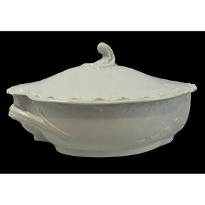 Vintage Haviland Limoges Marseille Covered Vegetable Bowl All White 10" France